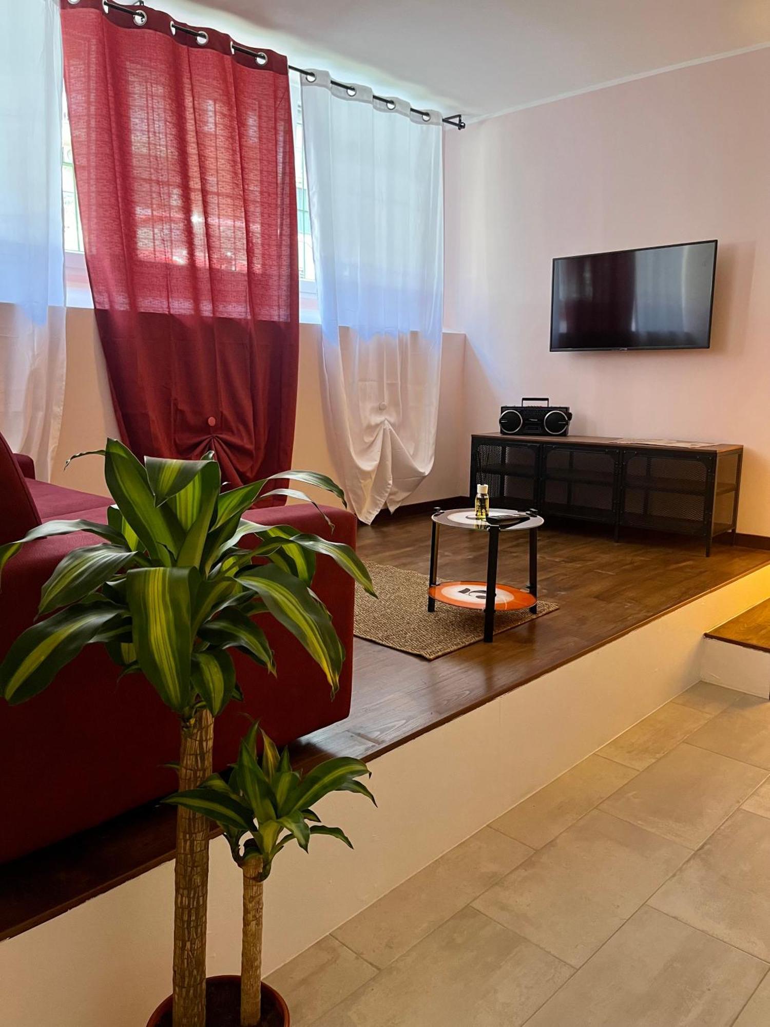 Suite Bohemien Chic - A 5 Fermate Dal Duomo Milan Exterior photo